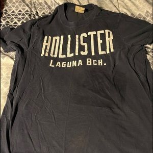 Hollister Mens Tee!
